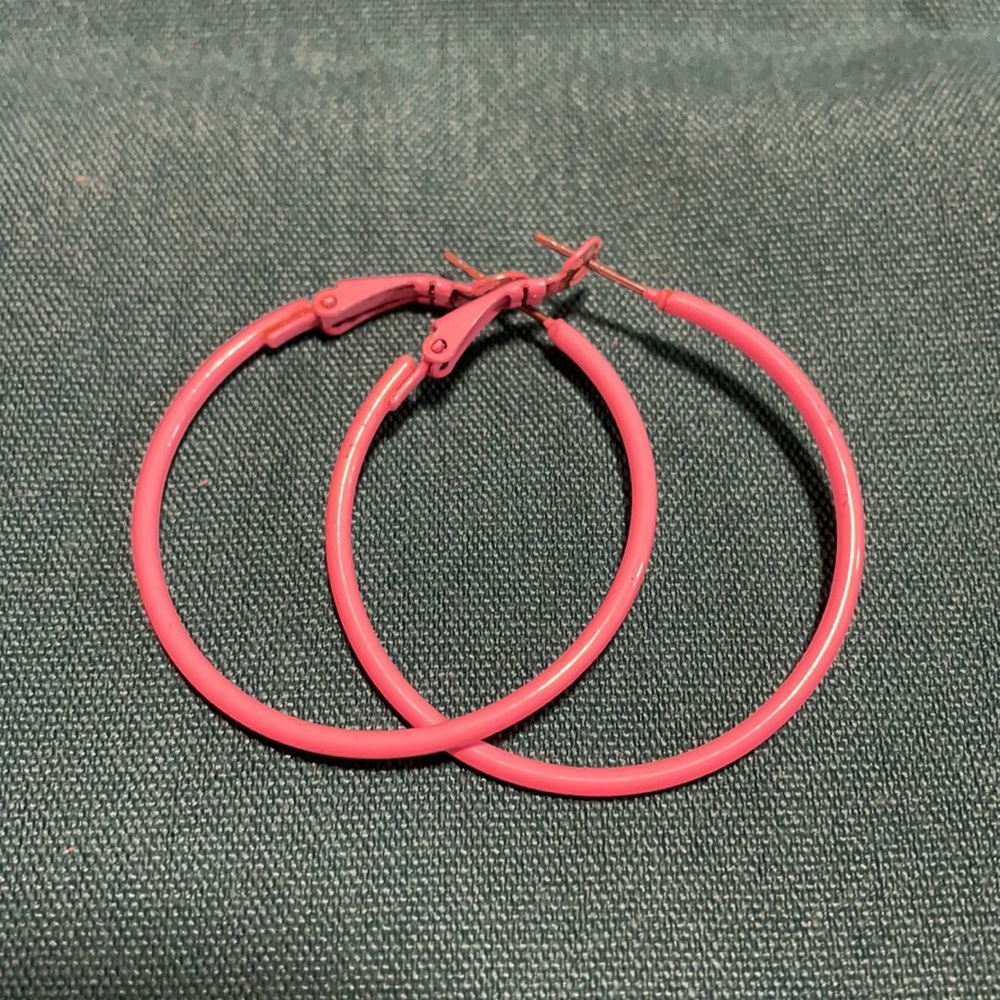 Hoop earrings - Picture 2 of 6